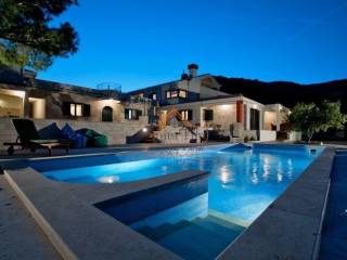 Vila, Prodaja, Kastela, Kastel Stafilic