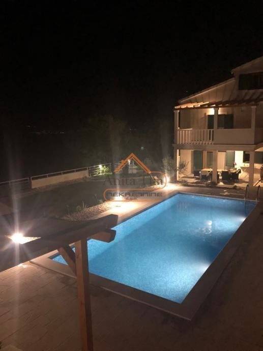 Vila, Prodaja, Omis, Celina