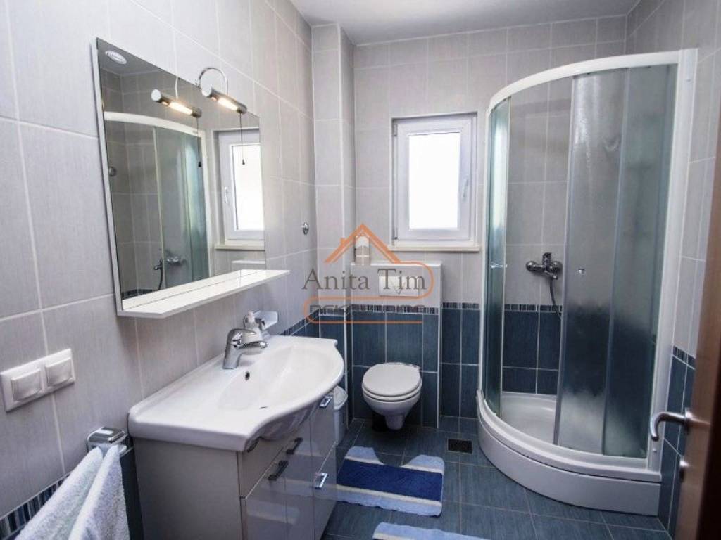 Apartmanska kuca, Prodaja, Okrug, Okrug Donji