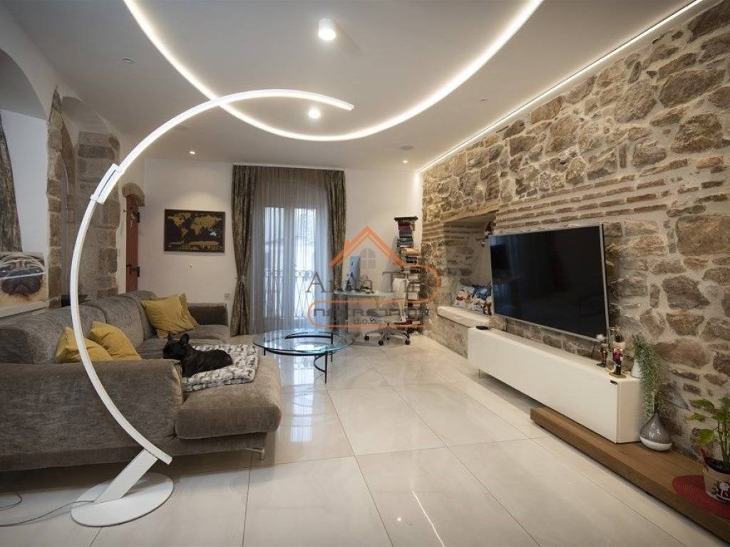 Stan u zgradi, Prodaja, Split, Split