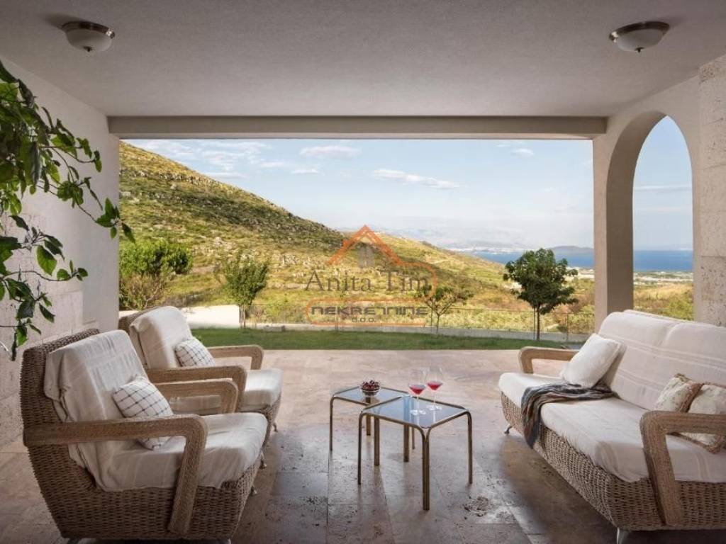 Vila, Prodaja, Kastela, Kastel Stafilic