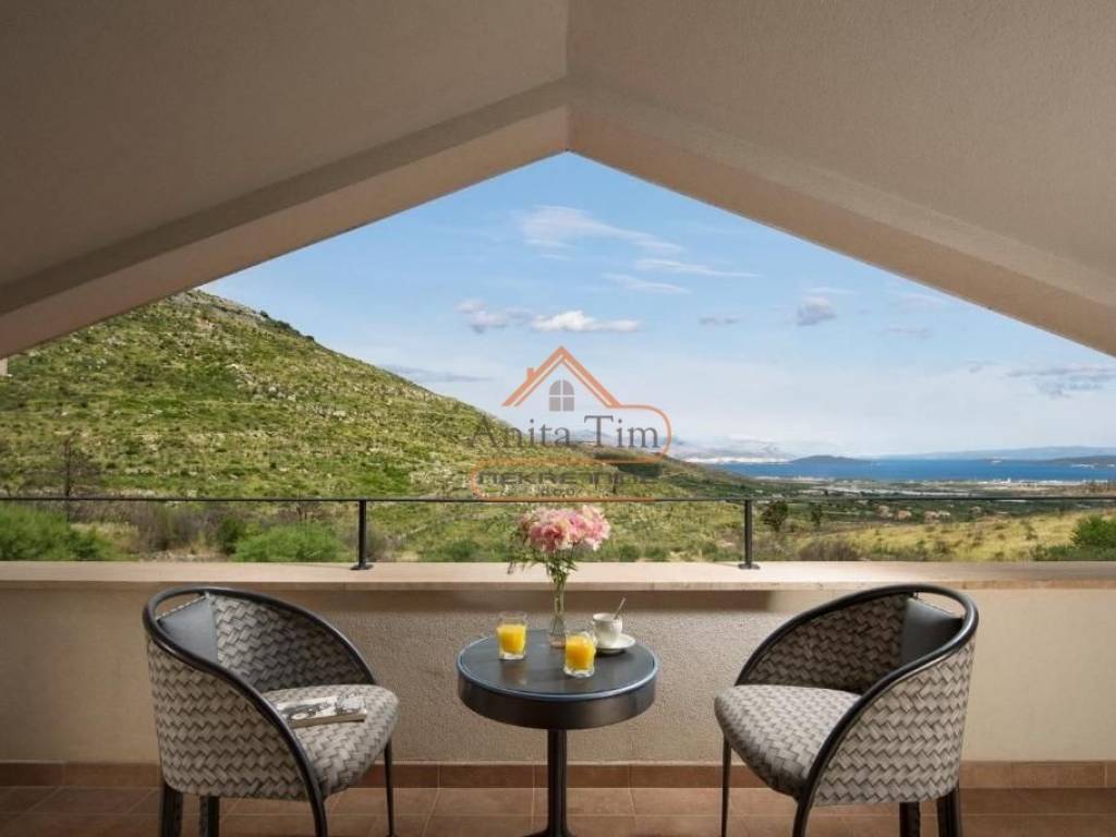 Vila, Prodaja, Kastela, Kastel Stafilic