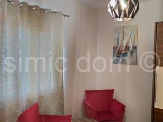 Vila, Prodaja, Selca, Selca