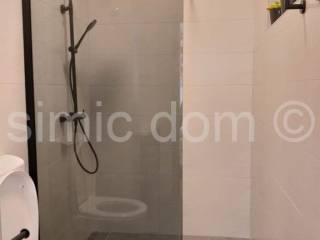 Vila, Prodaja, Selca, Selca