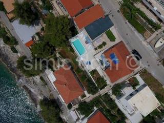 Vila, Prodaja, Selca, Selca