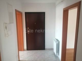Flat in a building, Sale, Rijeka, Zapad