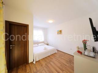 House with apartments, Sale, Privlaka, Privlaka