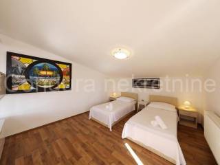 House with apartments, Sale, Privlaka, Privlaka
