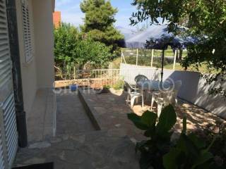 House with apartments, Sale, Supetar, Supetar