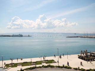 Flat in a building, Sale, Split, Split