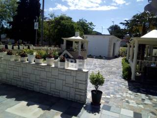 Residential-commercial property, Sale, Medulin, Medulin