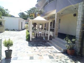 Residential-commercial property, Sale, Medulin, Medulin