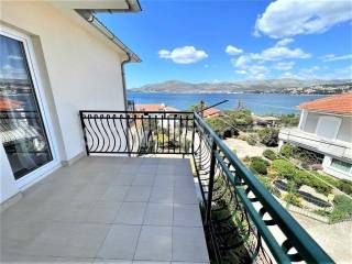 Apartmanska kuca, Prodaja, Okrug, Okrug Gornji