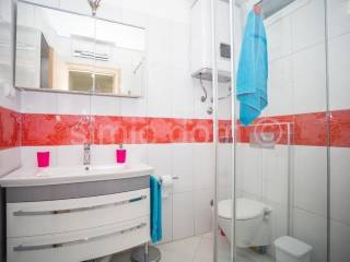 Apartmanska kuca, Prodaja, Okrug, Okrug Gornji