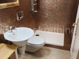 Flat in a house, Rent, Matulji, Matulji