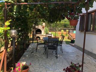 House with apartments, Sale, Novigrad, Novigrad