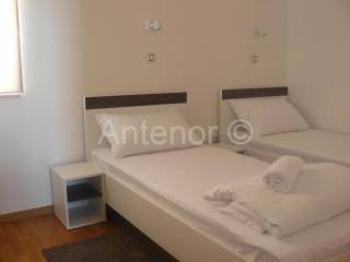 House with apartments, Sale, Privlaka, Privlaka