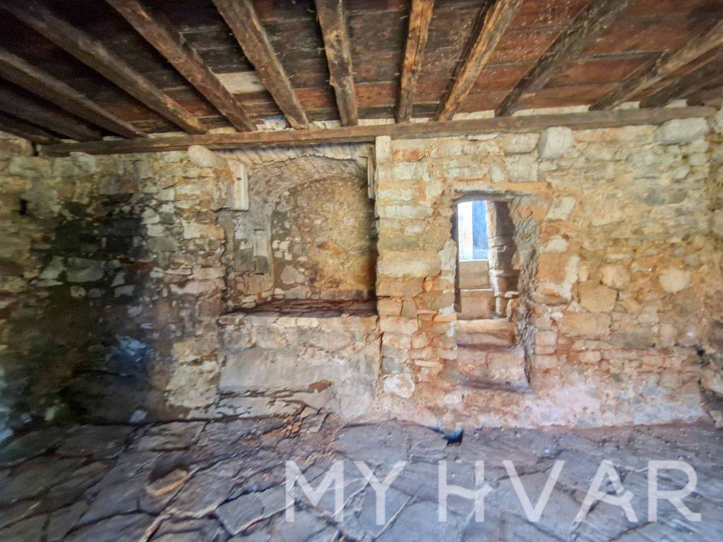 Kamena kuca, Prodaja, Stari grad, Vrbanj