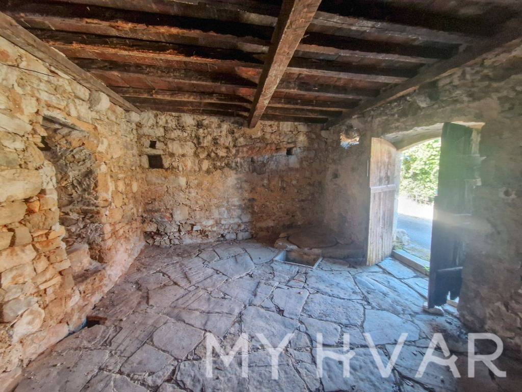 Kamena kuca, Prodaja, Stari grad, Vrbanj