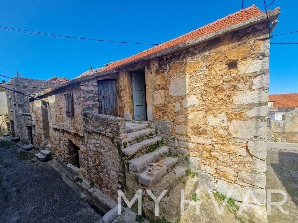 Kamena kuca, Prodaja, Stari grad, Vrbanj