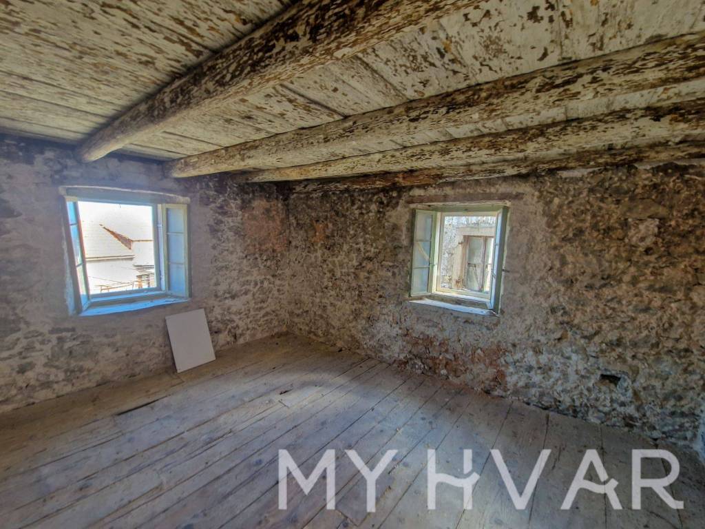 Kamena kuca, Prodaja, Stari grad, Vrbanj