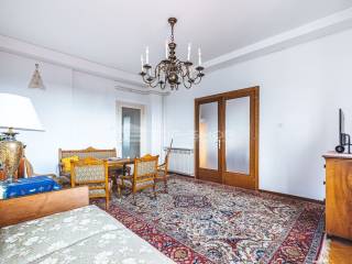 Flat in a building, Sale, Zagreb, Donji Grad
