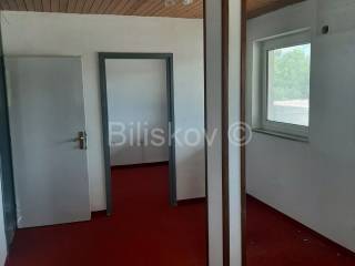 Office, Lease, Split, Split