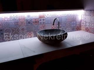 House with apartments, Sale, Seget, Seget Vranjica