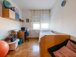 Flat in a building, Sale, Zagreb, Sesvete