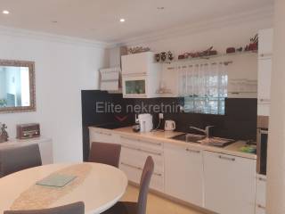 Flat in a house, Sale, Rijeka, Zapad