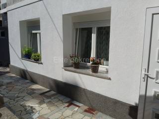 Flat in a house, Sale, Rijeka, Zapad