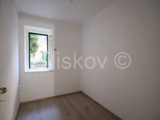 Flat in a building, Sale, Split, Split