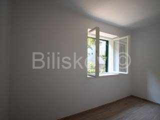 Flat in a building, Sale, Split, Split