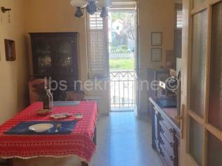 Flat in a building, Sale, Split, Split