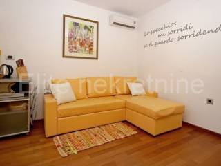 Stan u zgradi, Prodaja, Pula, Pula