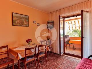 House with apartments, Sale, Pula, Pula