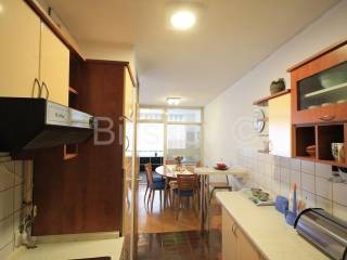 Flat in a building, Rent, Zagreb, Donji Grad