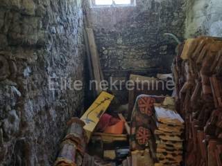 Dvojna kuca, Prodaja, Ravna gora, Ravna Gora