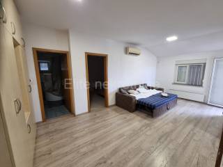 Flat in a building, Sale, Rijeka, Zapad