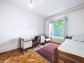 Flat in older building, Sale, Zagreb, Donji Grad