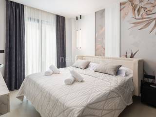 Luxury villa, Sale, Okrug, Okrug Gornji