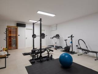 Luxury villa, Sale, Okrug, Okrug Gornji