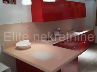 Stan u zgradi, Prodaja, Opatija, Opatija