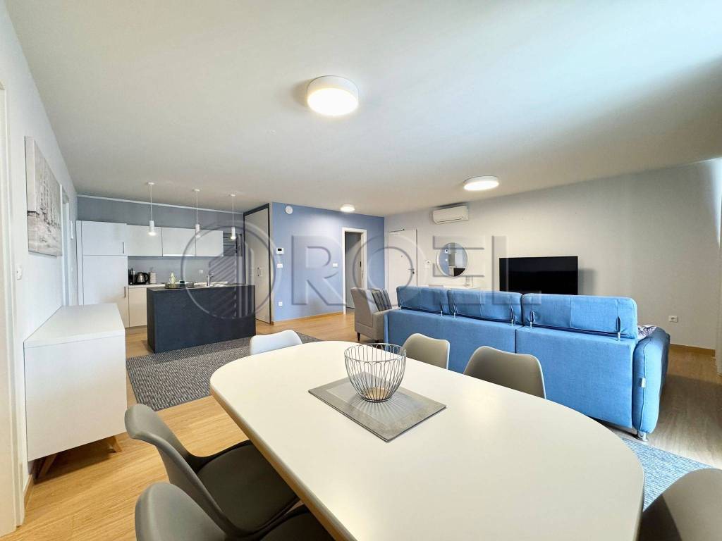 Apartmanska zgrada, Prodaja, Crikvenica, Dramalj
