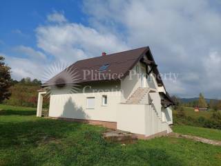 Family house, Sale, Rakovica, Rakovica