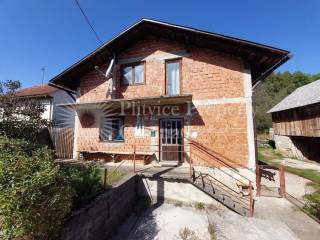 Family house, Sale, Brinje, Brinje