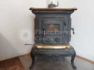 Family house, Sale, Brinje, Brinje