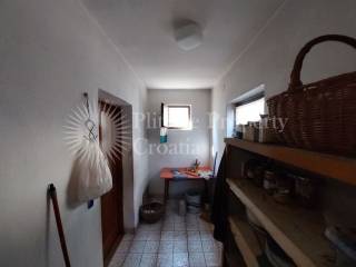 Family house, Sale, Brinje, Brinje
