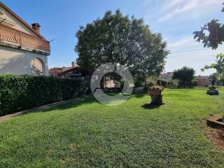 Residential-commercial property, Sale, Višnjan, Višnjan