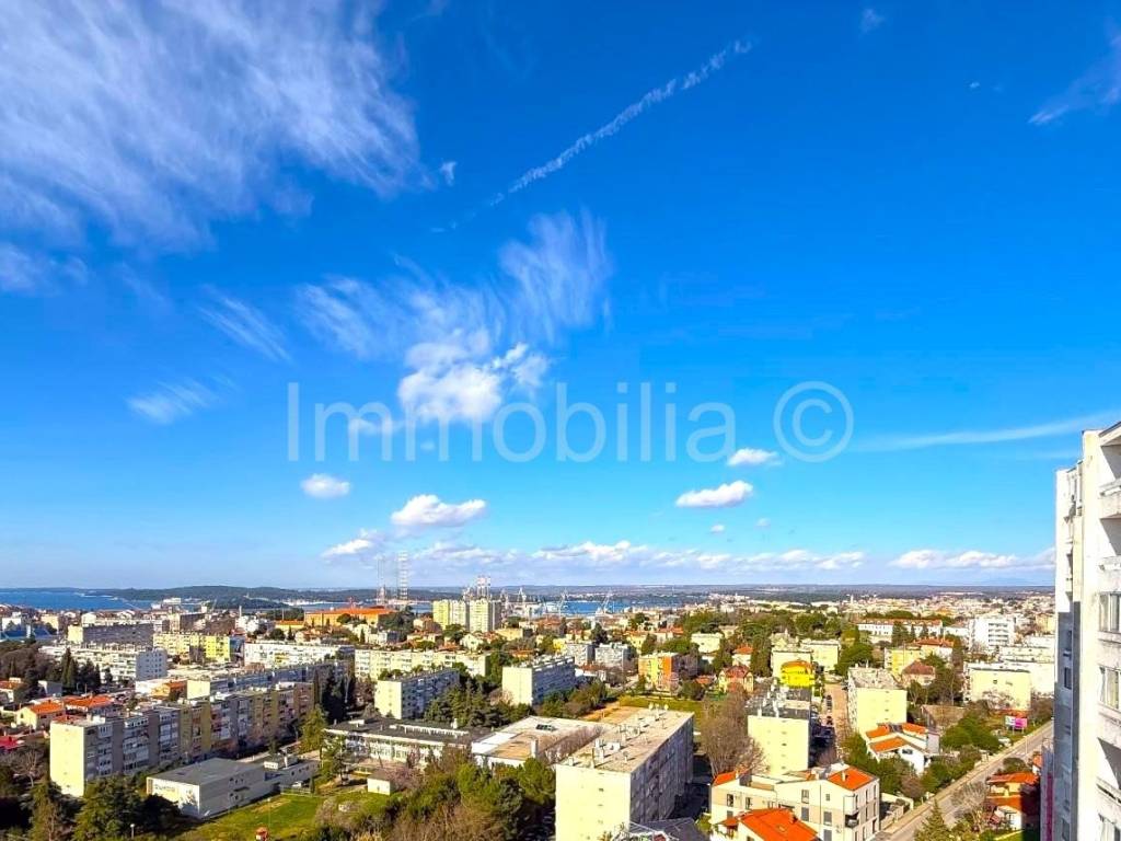 Pula, Pula